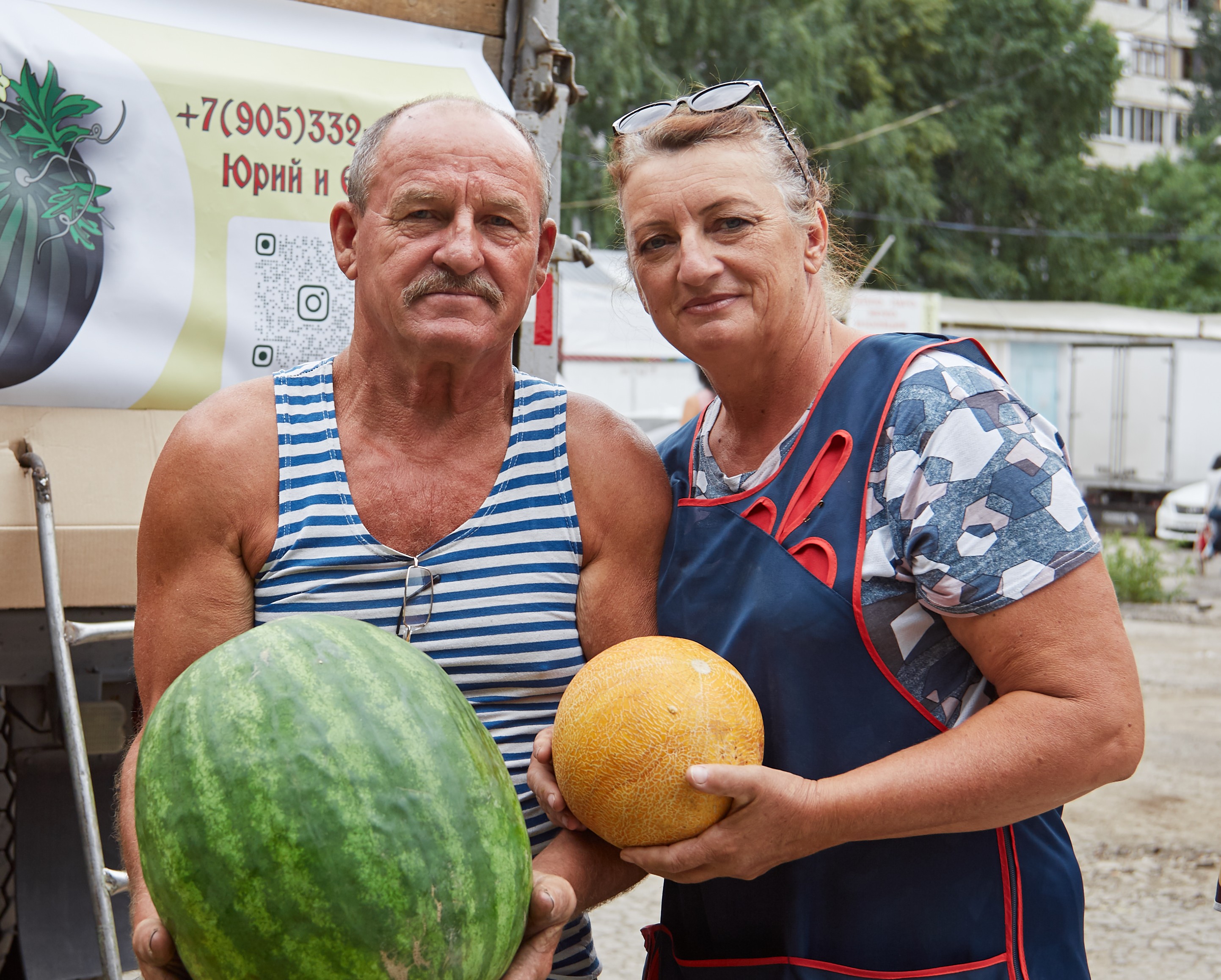 В Волгоградской области супруги Ковалевы варят арбузный мед 